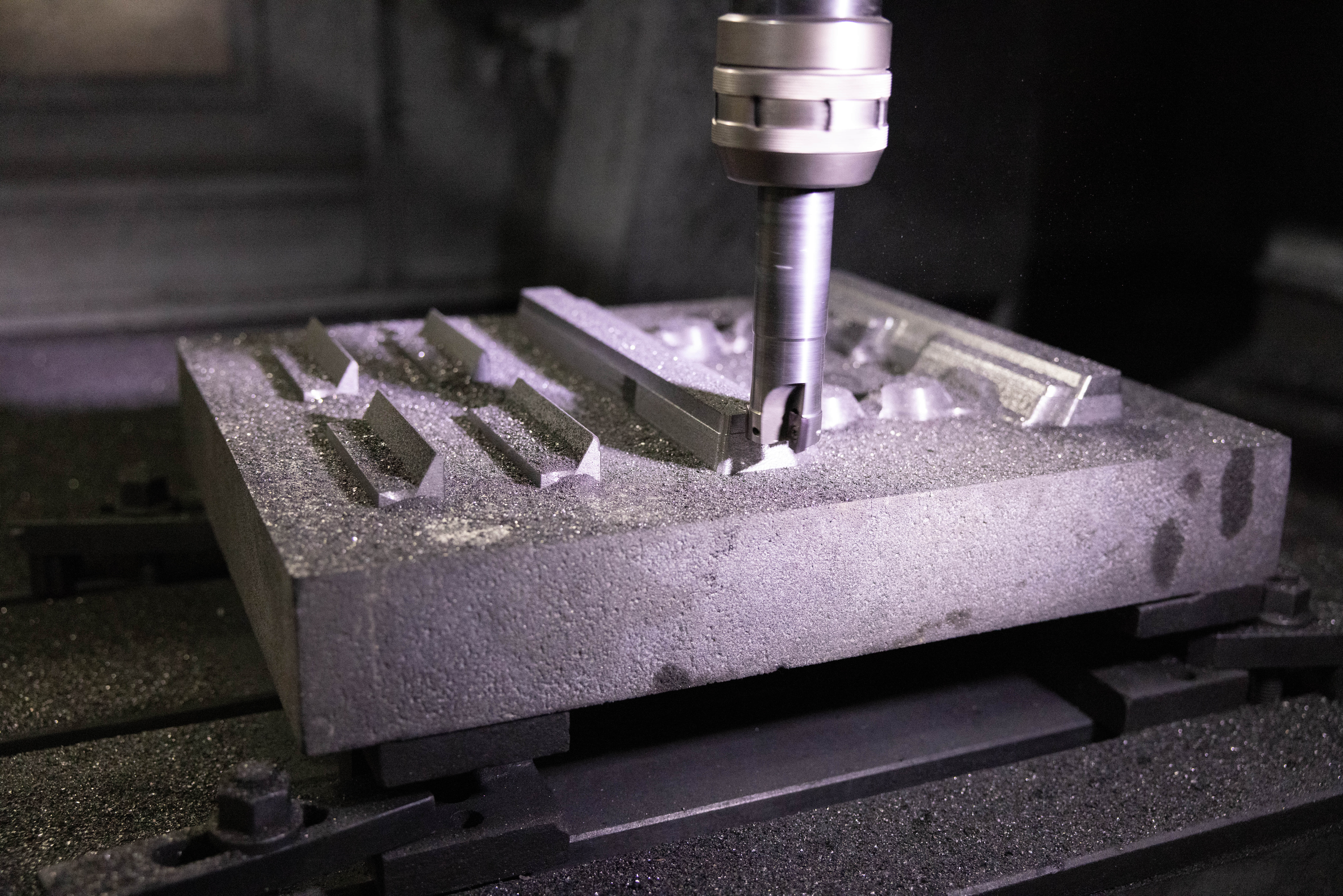 CNC machining a cast wear plate